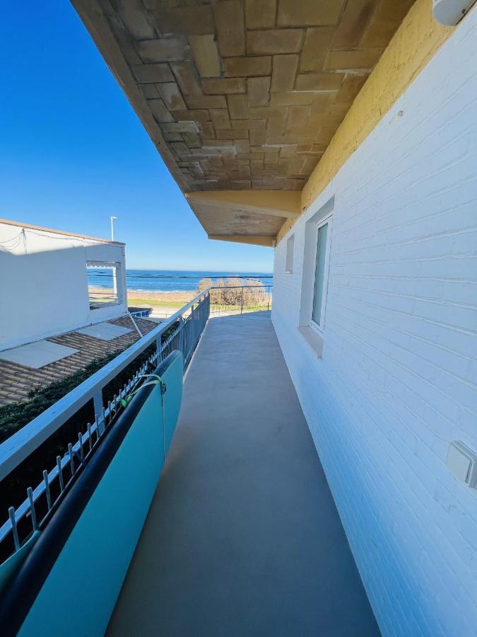 Apartment With Sea View 哈维亚 外观 照片